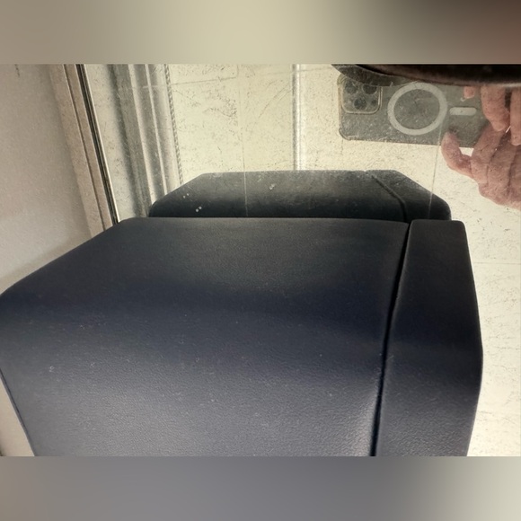 WOLF 1834
Windsor Heritage Double Winder with Cover - Picture 7 of 7